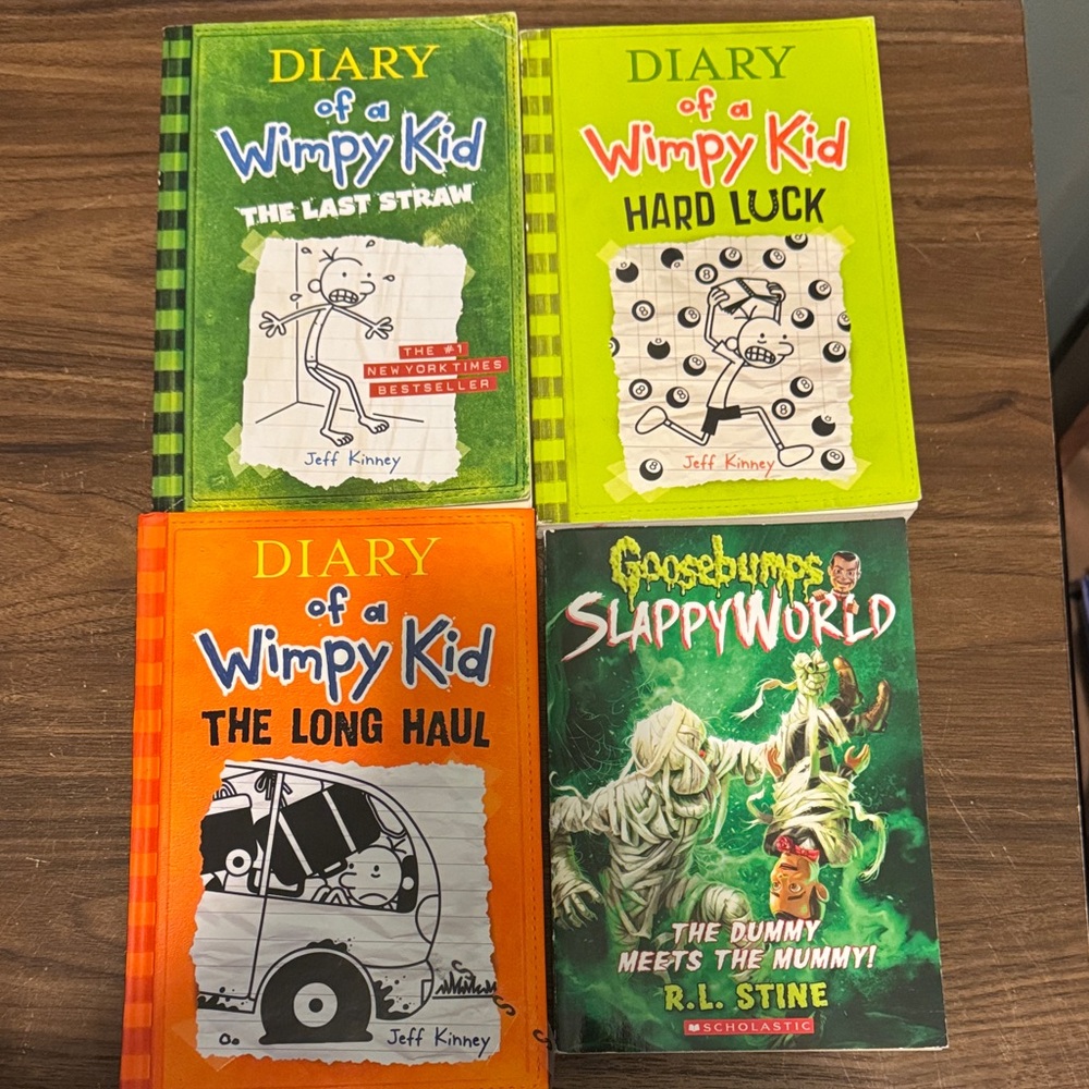 Diary of a Wimpy Kid and Goosebumps Book Set